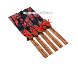 Combo 5 Đôi Đũa Gỗ Dừa Xuất Khẩu Có Gác Đũa