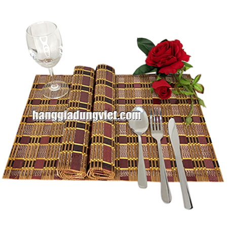 Tấm Lót Bàn Ăn Bằng Tre Đan Thổ Cẩm Sang Trọng