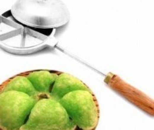 Khuôn Bánh Trài Sáng Tam Giác Gang Trắng