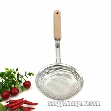 Vá Chiên Vớt Ráo Dầu Cán Gỗ Chống Nóng 18x40cm